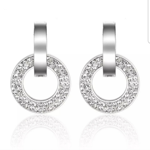 imported Jewelry - Silver double hoop earrings hp 11x🔥🔥🔥